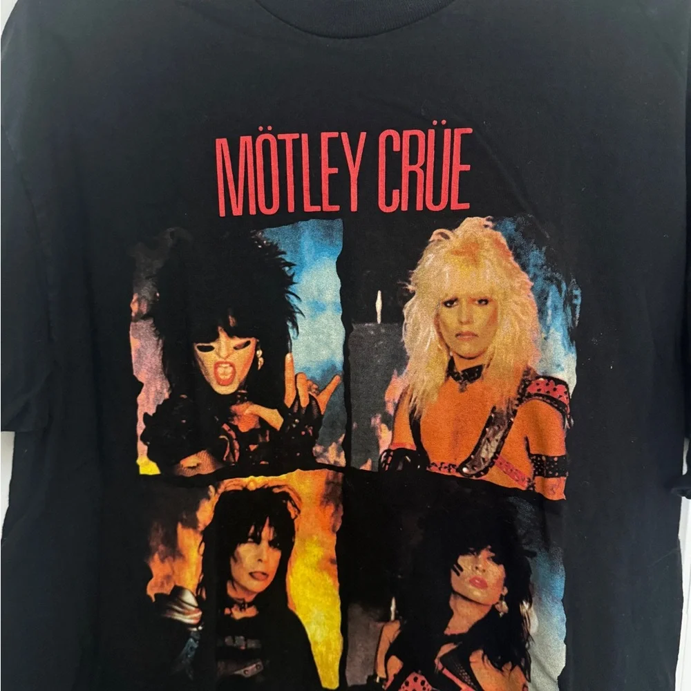 Tennessee River Motley Crue Rock Band T- Shirt Size Large - Picture 2 of 4